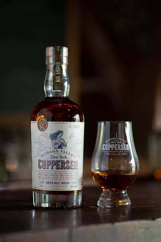 Coppersea's distinctive Green Malt Whisky.