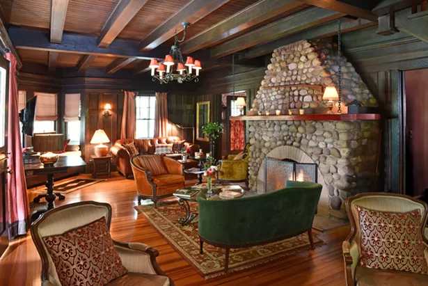 The living room at Hilltop House B&B.