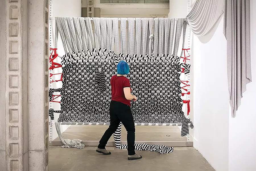 01_galleries_atlas_liz-collins_woven_walls_2_864-gigapixel.jpg