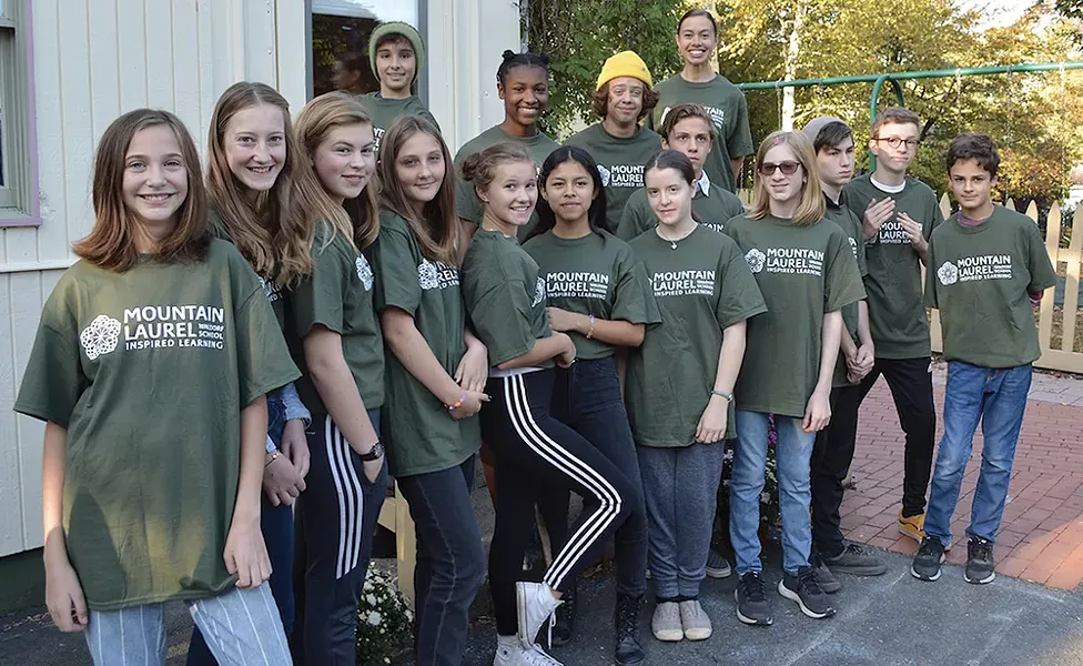 The Mountain Laurel Waldorf School graduating class of 2020.