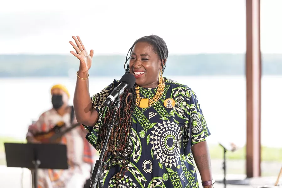 Abena Koomson-Davis - PHIL MANSFIELD