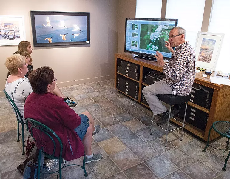 Nick Zungoli teaching a photography workshop in Sugar Loaf. - CHRISTINE ASHBURN