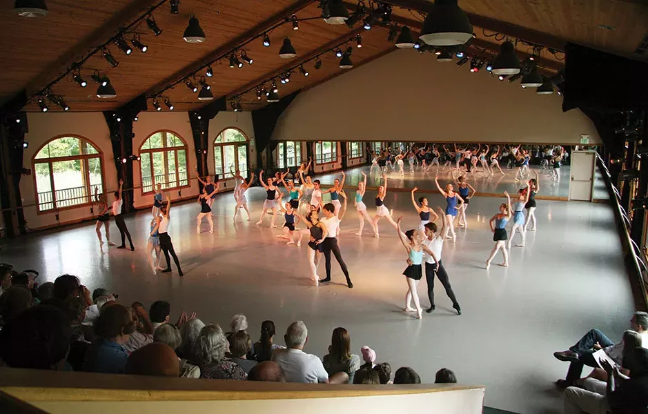 art-of-biz_kaatsbann_studio1.exballet.cary.jpg