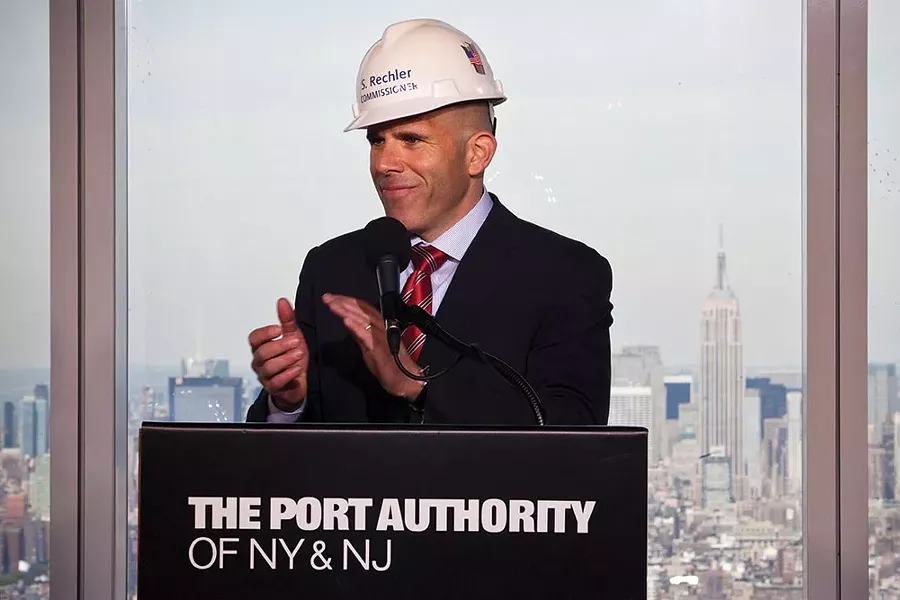Scott Rechler, CEO of RXR Realty, and his family members have given Governor Cuomo’s campaign fund almost $300,000. Cuomo went on to appoint Rechler to the board of the MTA.