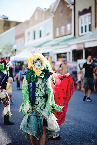 A member of the Anna Rexia troupe.