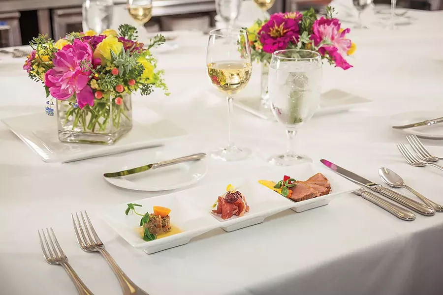aob_mohonk_chefs-table-trio-course.jpg