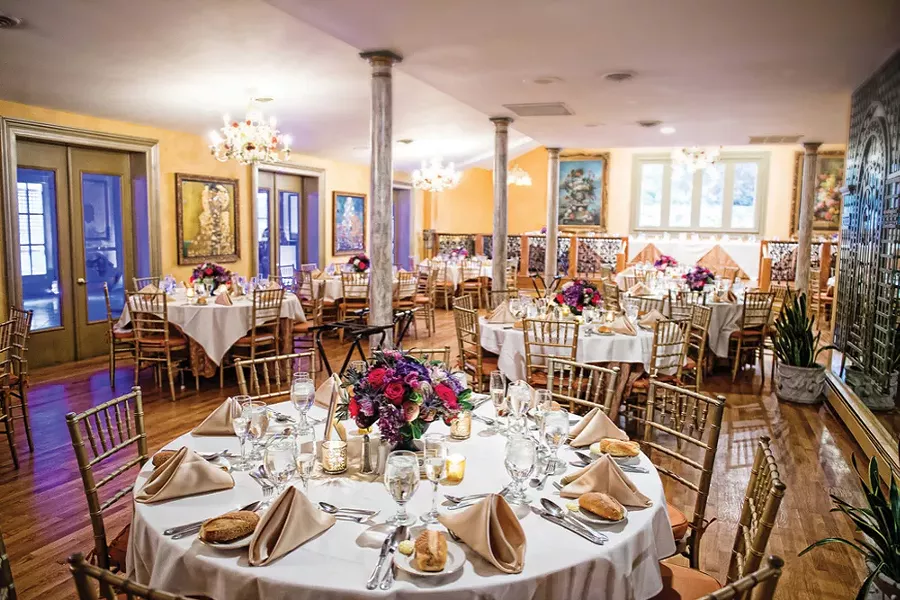 diningroom-windauphotography.jpg