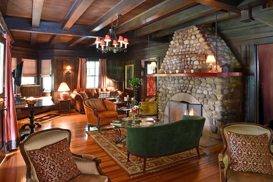 The living room at Hilltop House B&B.