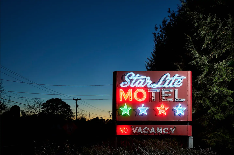 STARLITE MOTEL