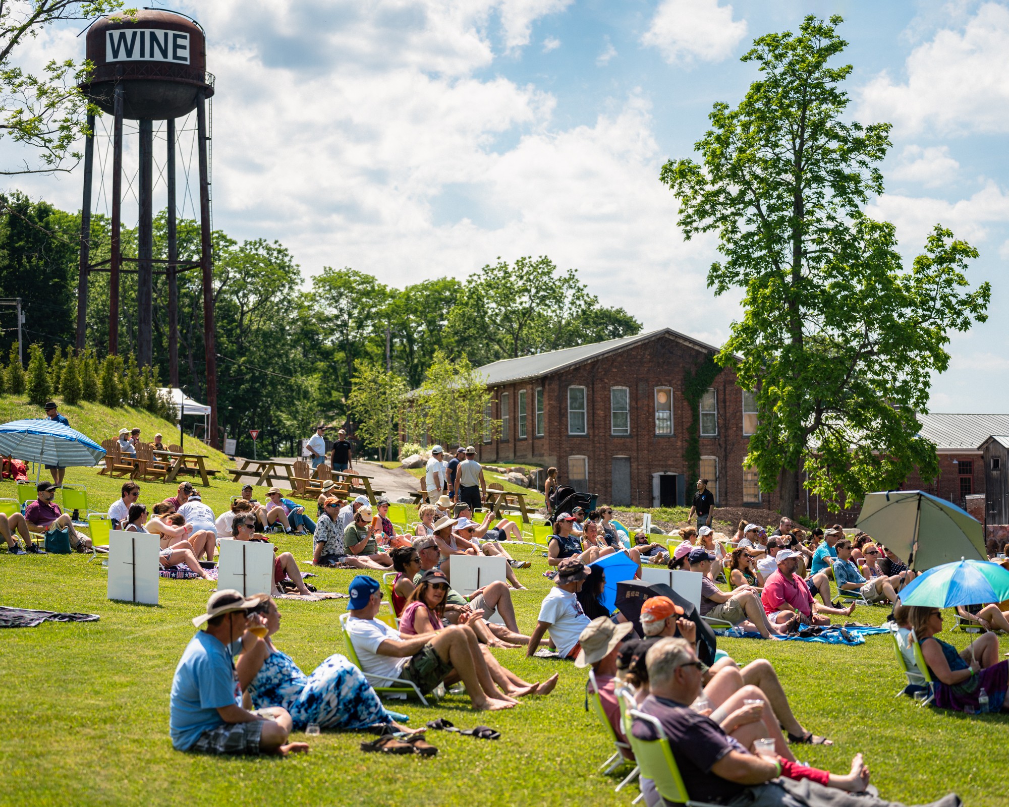 City Winery Hudson Valley Offers A Summer Filled With Great Music Eats And Of Course Wine Sponsored General Arts Culture Hudson Valley Chronogram Magazine
