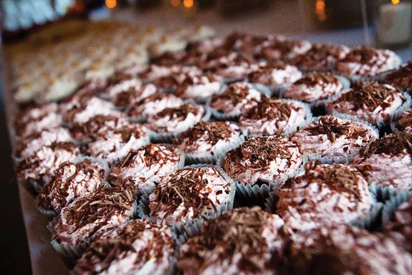 art-of-biz_alternative-baker_cupcakes.jpg