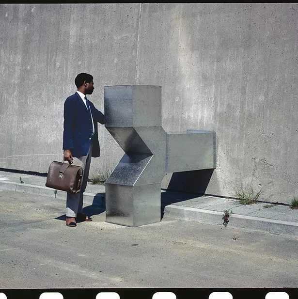 Charlotte Posenenske, Vierantrohr (Square Tube), Series D, 1967. Installation view, Offenbach, Germany, 1967. - © ESTATE OF CHARLOTTE POSENENSKE. COURTESY ESTATE OF CHARLOTTE POSENENSKE, MEHDI CHOUAKRI, BERLIN AND PETER FREEMAN, NEW YORK