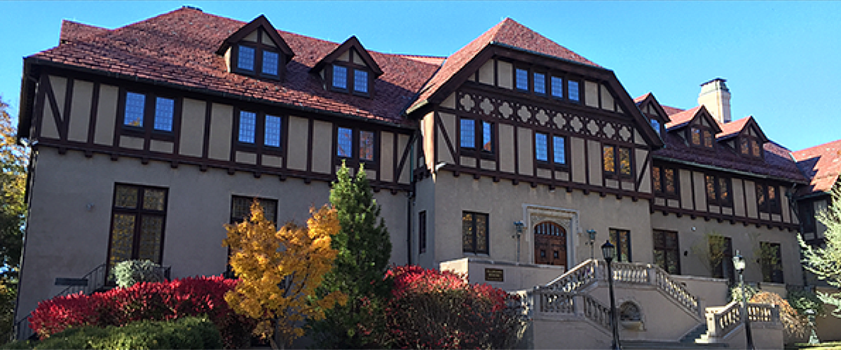 PHOTOS COURTESY OF VASSAR ALUMNAE HOUSE