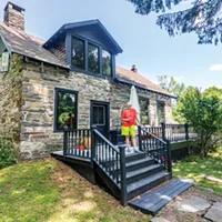 Helen Toomer's Stoneleaf Retreat in Stone Ridge
