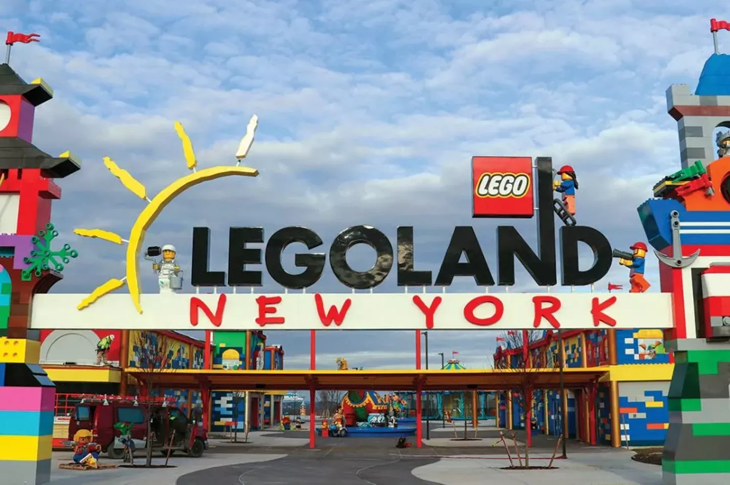 Legoland New York: The Building Blocks of a Better Theme Park - Vimarsana News