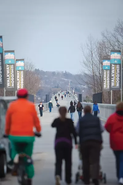 Walkway Over The Hudson - STEFFEN THALEMANN
