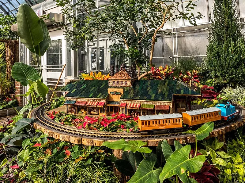 Trains and traditions, a vacation in Cincinnati at the Krohn Conservatory - PHOTO: CATIE VIOX