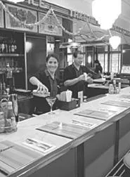 Fifties flashback: Park City Diner is like a time - machine with food.