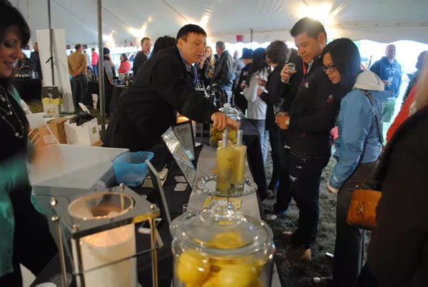 Here S What S Going On At The Crocker Park Wine Festival Cleveland Slideshows Cleveland Scene