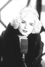 Isabella Rossellini is Lady Port-Huntley, Winnepeg's - ice queen.