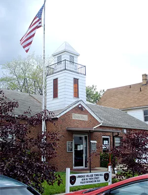 Linndale's town hall, home of the infamous mayor's court.