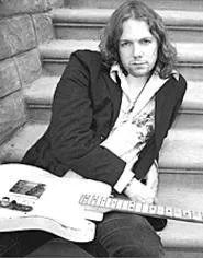 No Chris, no problems: Onetime Black Crowe Rich - Robinson tries the solo thing.
