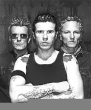 Personality of the Cult: The newly awakened Ian - Astbury (center).