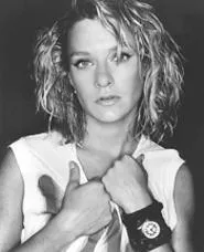 Shelby Lynne: A first-class pain in the ass.