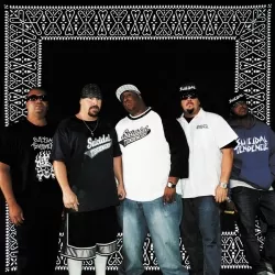 1582_musicst.jpg
