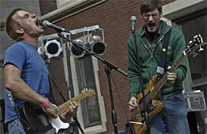 The Homostupids cap their breathtaking rendition of "The Star-Spangled Banner."