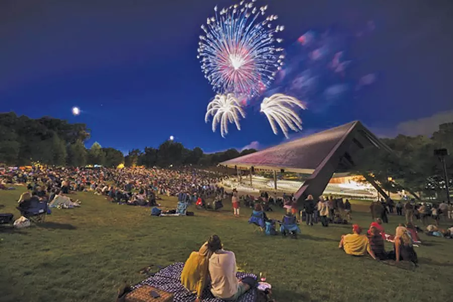 PHOTO BY ROGER MASTROIANNI, COURTESY OF THE CLEVELAND ORCHESTRA
