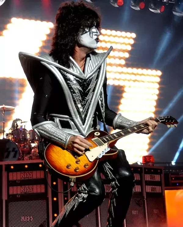 Kiss Cleveland Slideshows Cleveland Scene