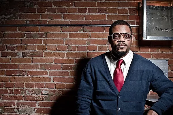 Hip-Hop Producer and Jazz Drummer Karriem Riggins To Headline Tri-C's Virtual Hip-Hop Homecoming - Vimarsana News