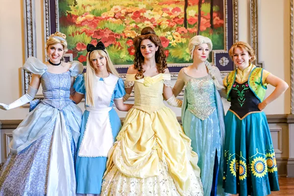 Alice's Wondrous Party - Vimarsana News