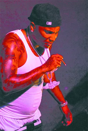 Young Jeezy raps about yayo at the Agora. - WANDA SANTO-BRAY