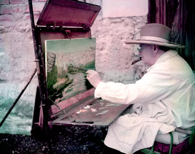 Churchill painting a view of the Sorgue River while on vacation in the south of France, January 1, 1948 (Photo by Frank Scherschel/The LIFE Picture Collection/Getty Images).