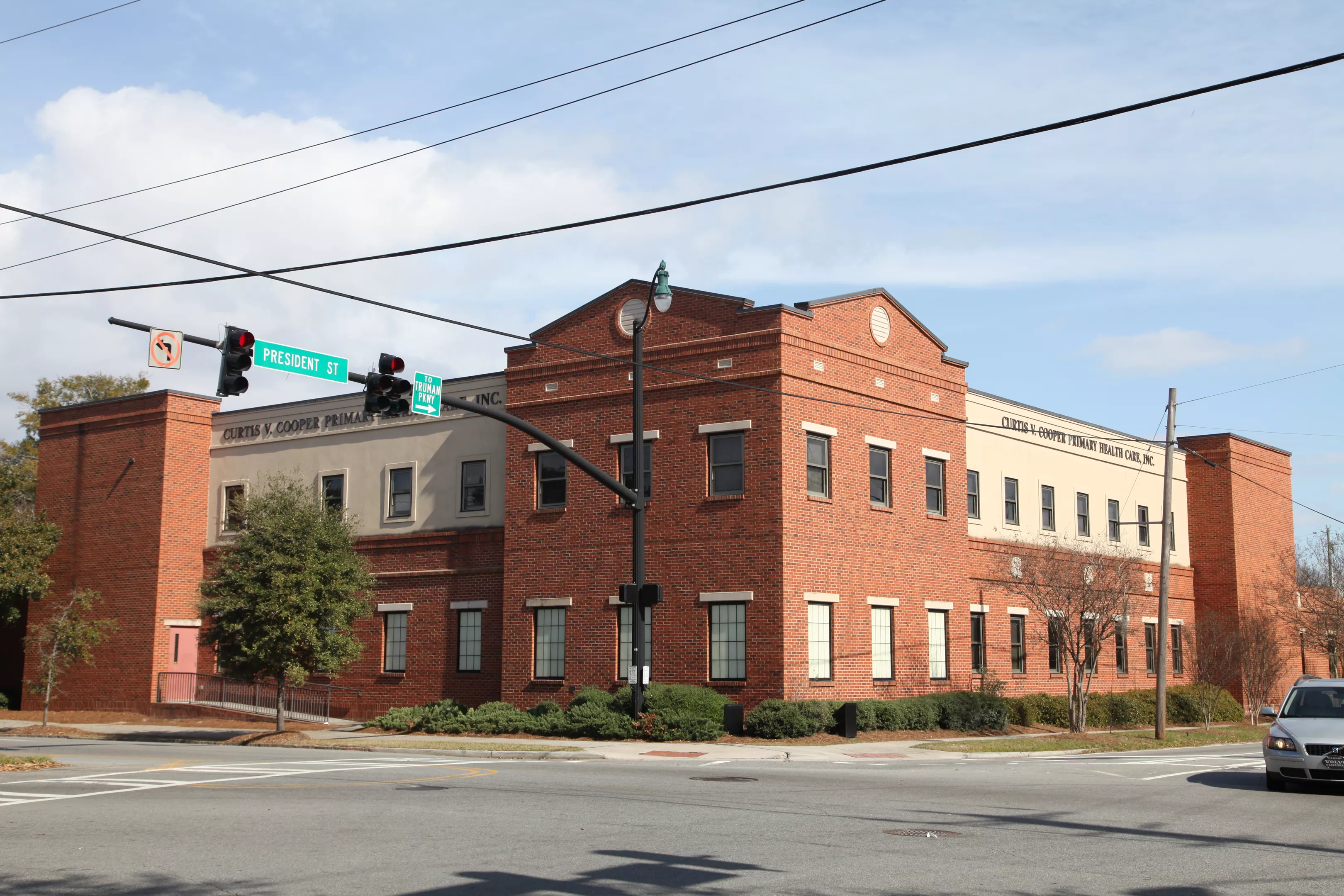 CVCPHC has been serving Chatham County since 1974 and currently has 5 service delivery sites, including this one at Broad and President. Photo: Kareem McMichael