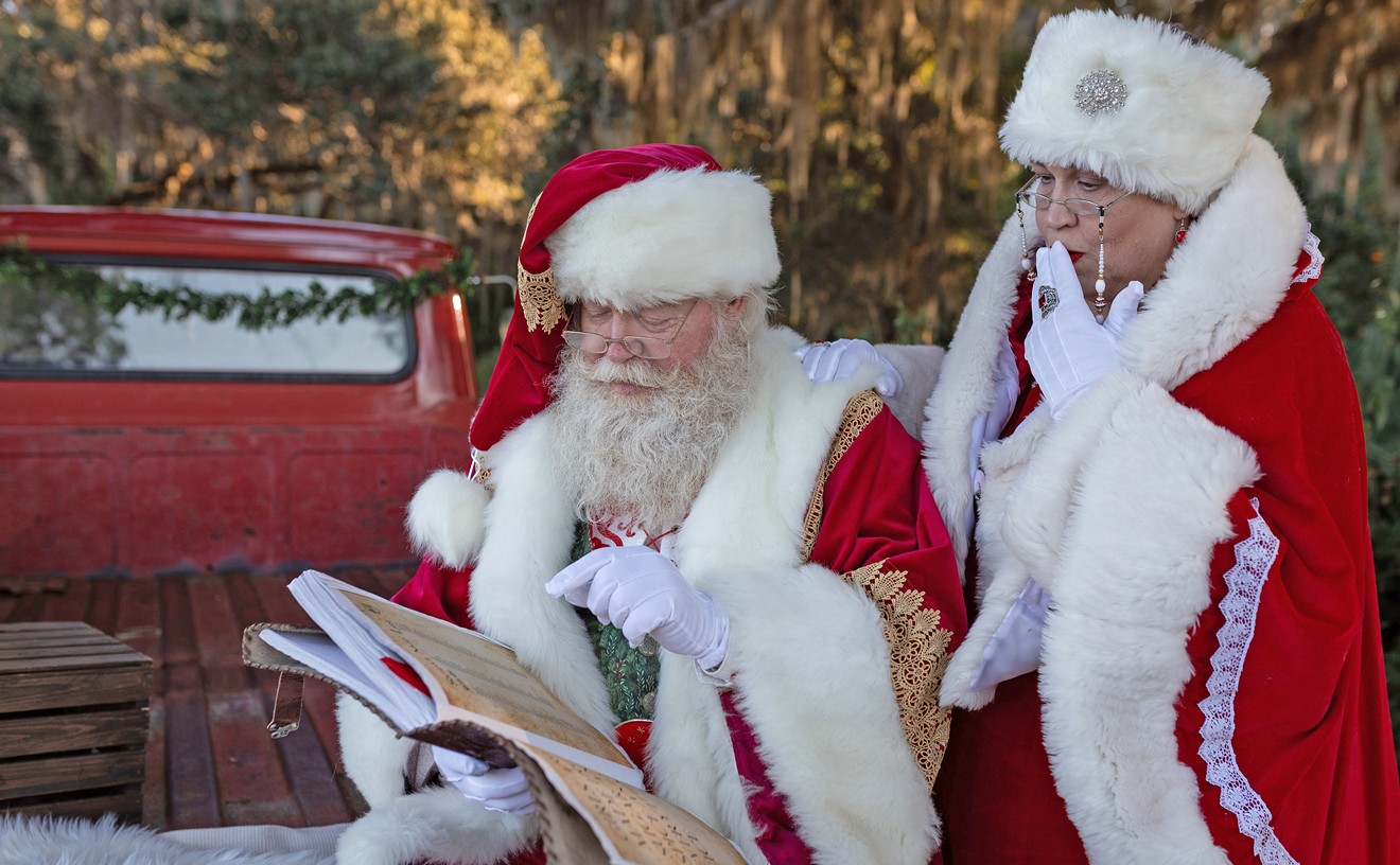 COMING TO TOWN: Santa and Mrs. Claus Prepare for the Magic of the Season