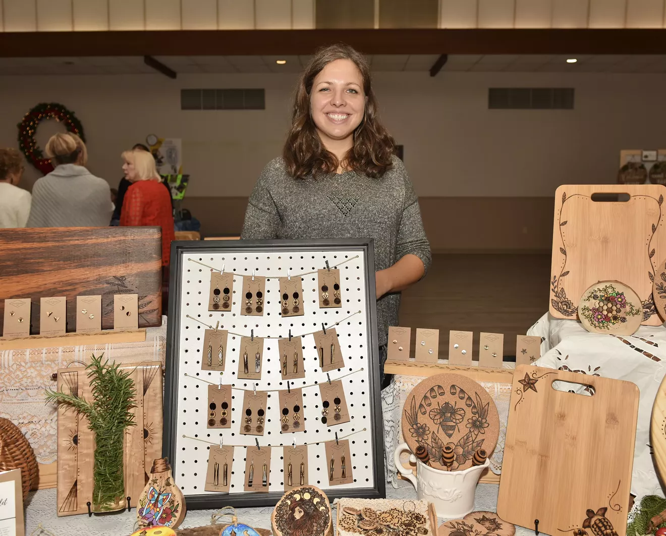 St. Vincent Academy’s 14th Annual Christmas Shopping Extravaganza