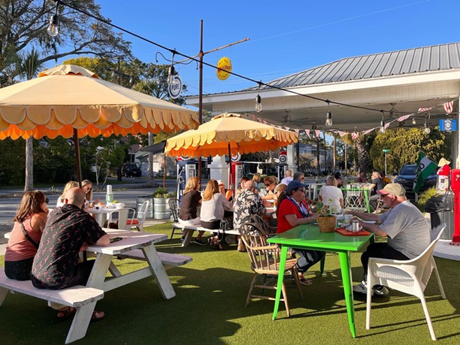 DINING AL FRESCO: The best outdoor spots for a bite