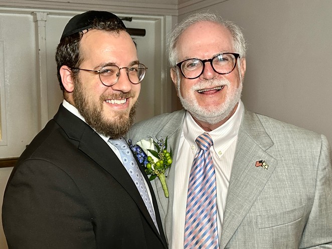 The Savannah Jewish Federation honors Dr. Joel A. Greenberg, MD, with Jack Malitz Levy Award