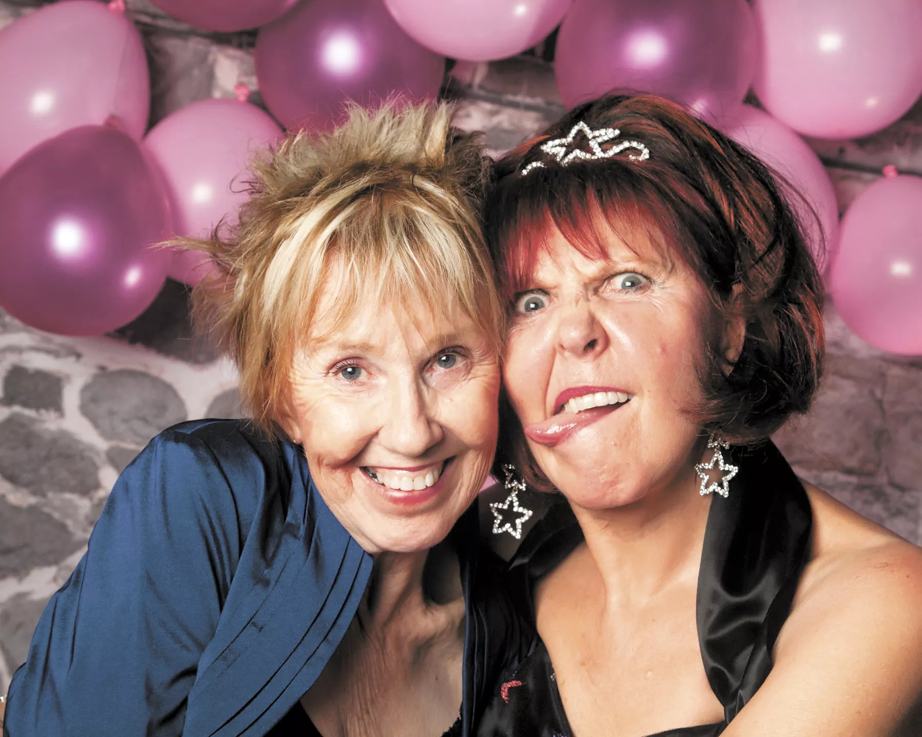 Sisters Shirley Sessions (l.) and Sandy McCloud reign as the Tybee Prom’s spunky organizers. - WENMCNALLY.COM