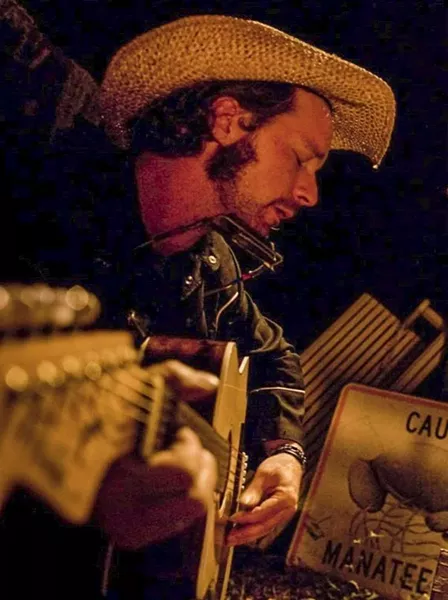 PHOTO BY GEOFF L JOHNSON