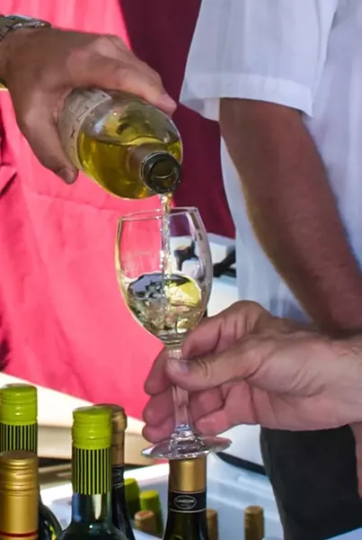 tybee_wine_fest--53799339_2525351977495538_3955913549632503808_n.jpg