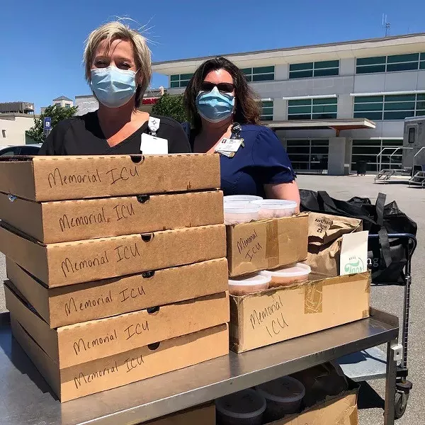 Nurses with their delivered lunches.