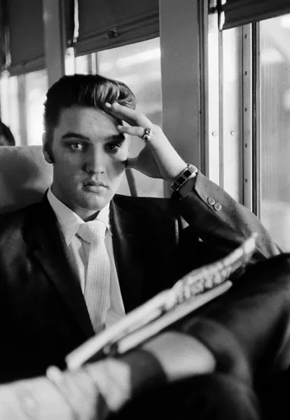 PHOTO BY ALFRED WERTHEIMER