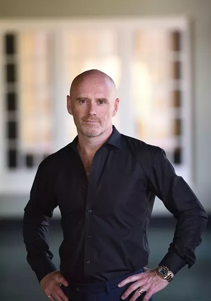 philharmonic-peter_shannon_headshot.jpg