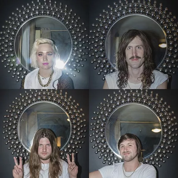 bandpage-ggoolldd.jpg