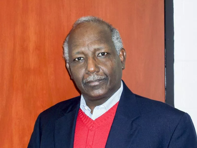 Dr. Mohamed Mukhtar
