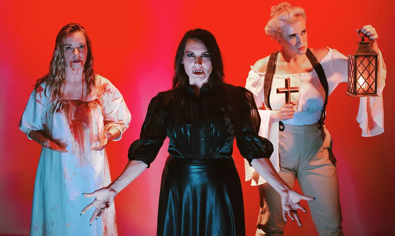 Savannah Stage Company brings blood-thirsty 'Dracula' to the stage - Vimarsana News